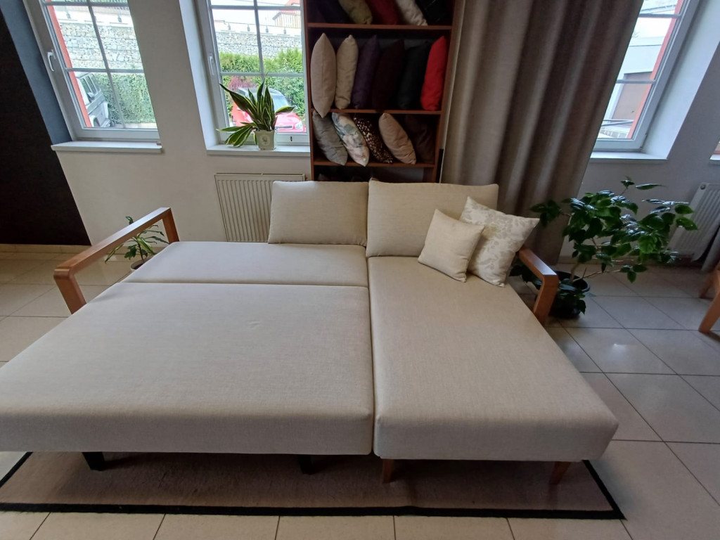 LIA 2R-L-1+RL-L-1, 3XPPH MINERVA 156_TA PP JECH, Rajská zahrada #2