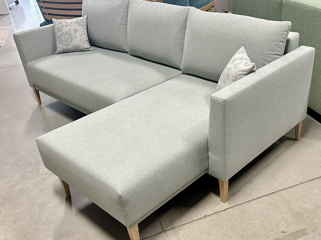 LEVI 2R-L-1+RL-1_OH_2XPOLŠT 35 MOON 316_GB_PŘ DESIGN, České Budějovice #2