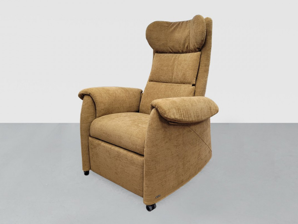 EVENES OLYMPIA 40 260057 SKLAD JECH - Dobruška #1