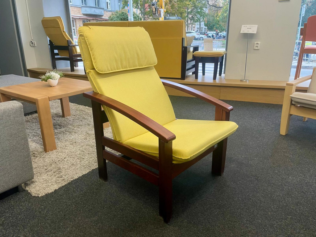 ESTER 1 VEGAS 07_MA PP JECH, PRAHA 3 #2