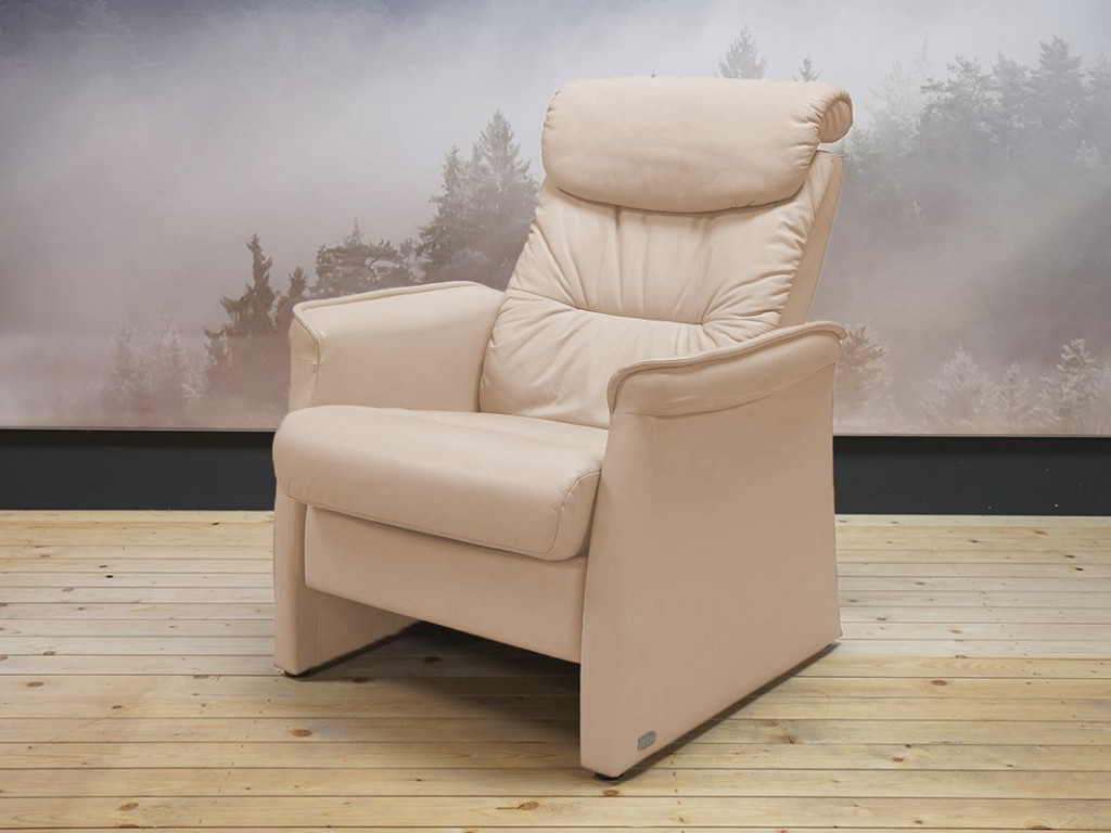 KAREN 1+0 PRINCE 180 PP JECH, Brno #1